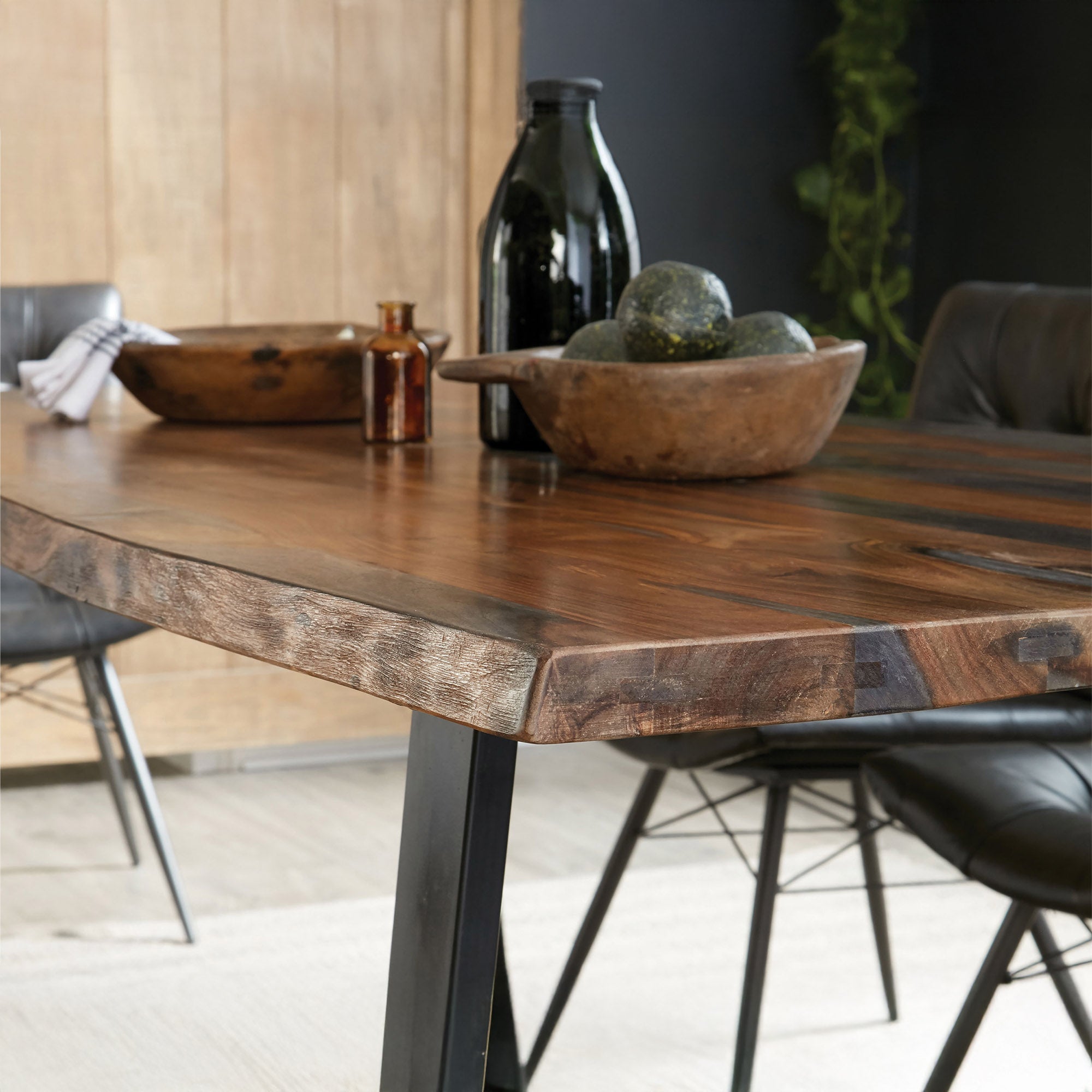 Sheesham Wood & Metal Dining Table