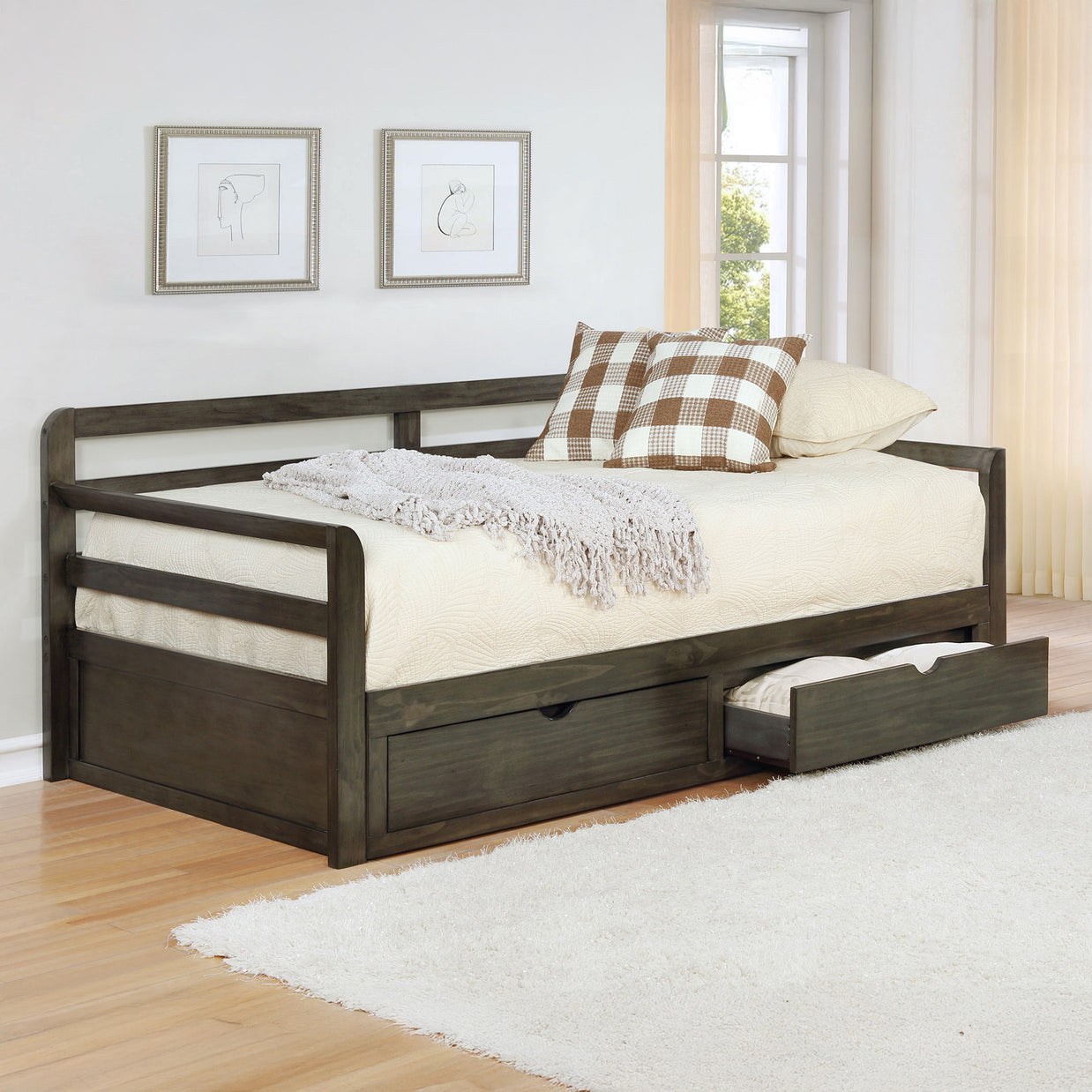 Gray Rustic Daybed w/ Extension Trundle