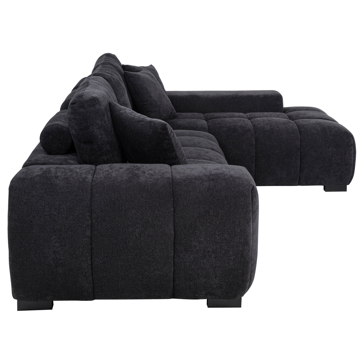 Modern Right-Facing Chaise Sectional Sofa in Upholstered Fabric | Exclusive Online Item