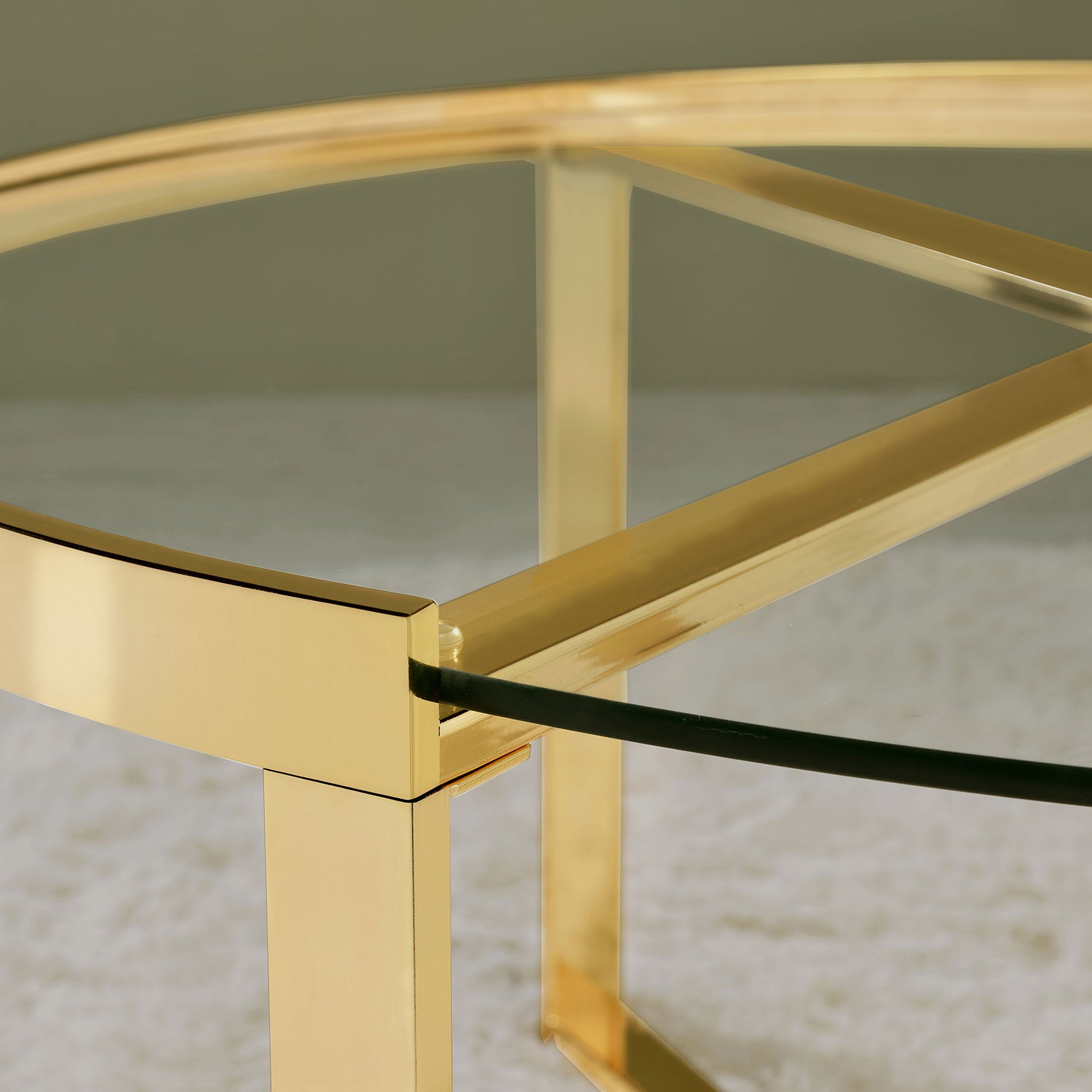 2-Piece Round Glass Top Nesting Coffee Table Set in Gold