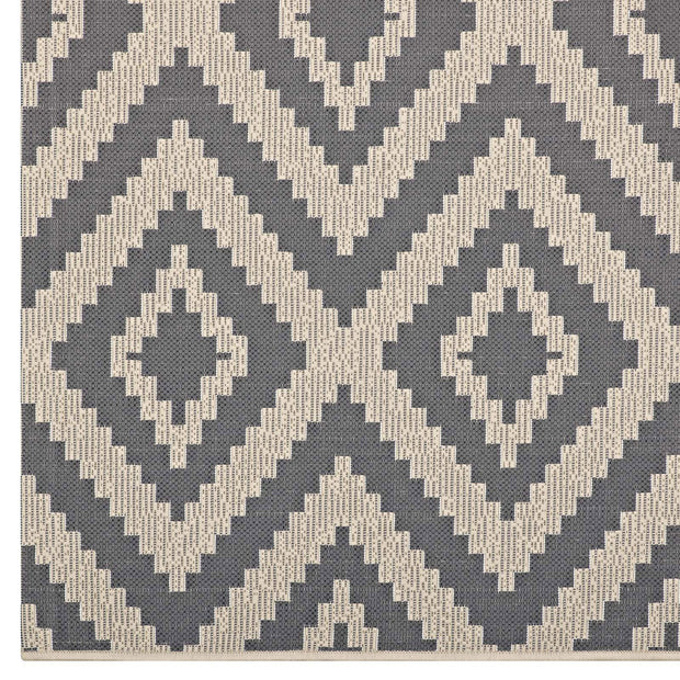 Neutral Geometric Diamond Rug