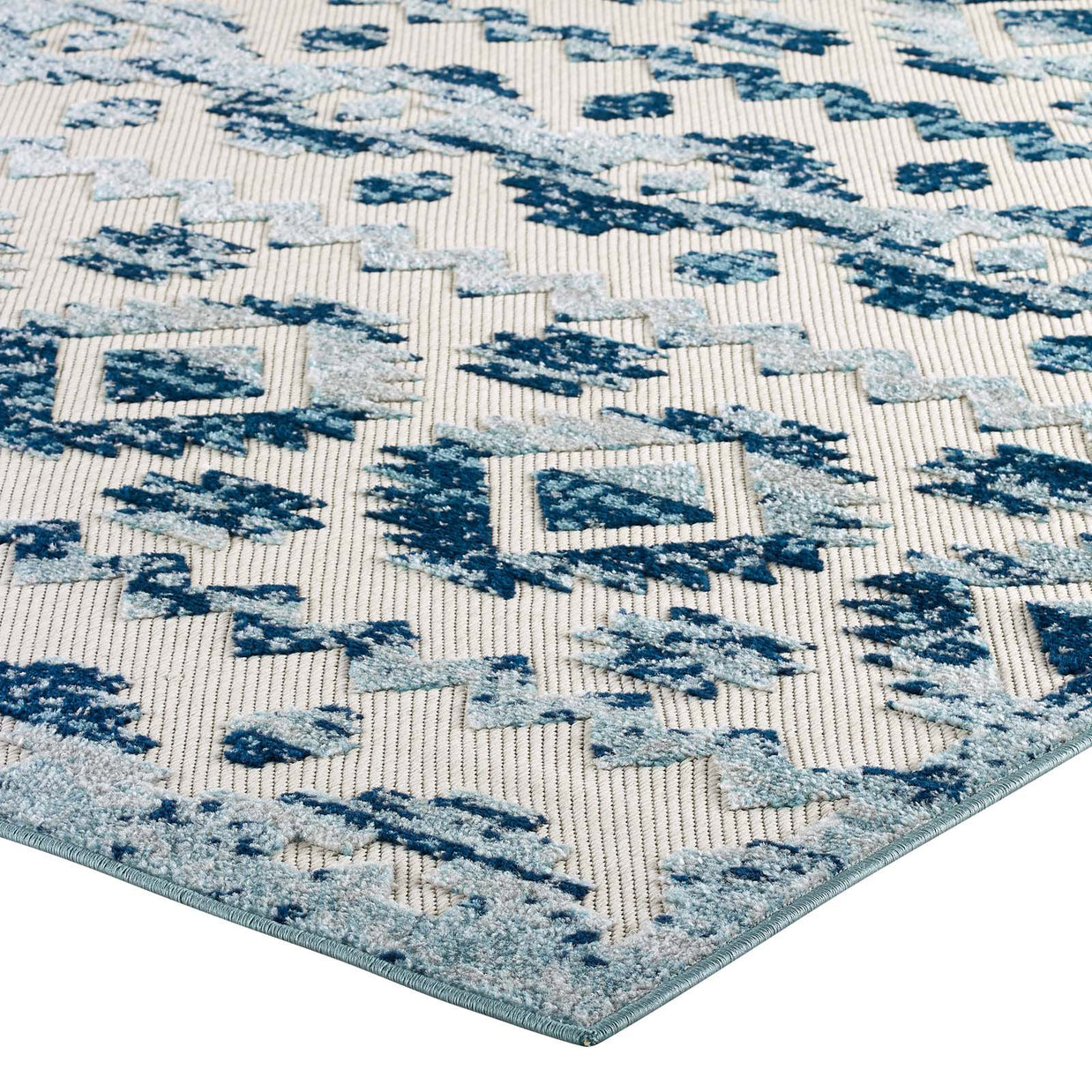 Moroccan Diamond Pattern Rug