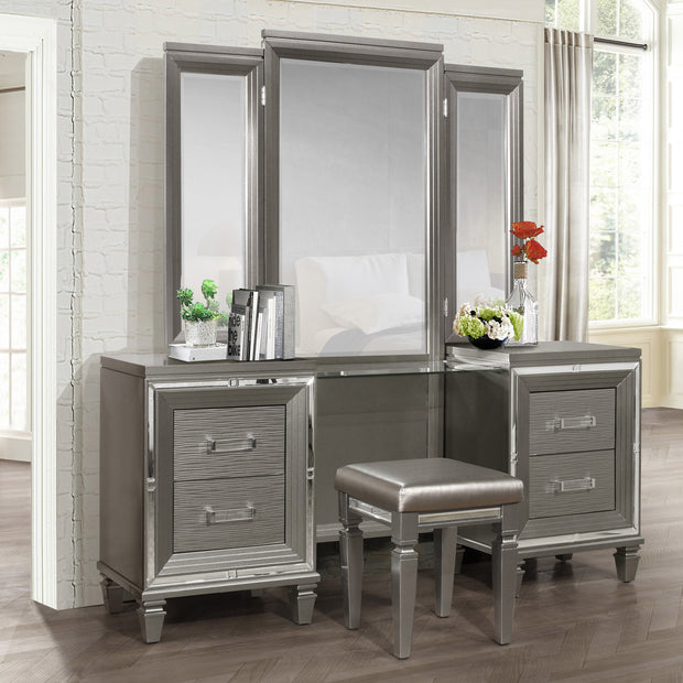 Glam Embossed Vanity