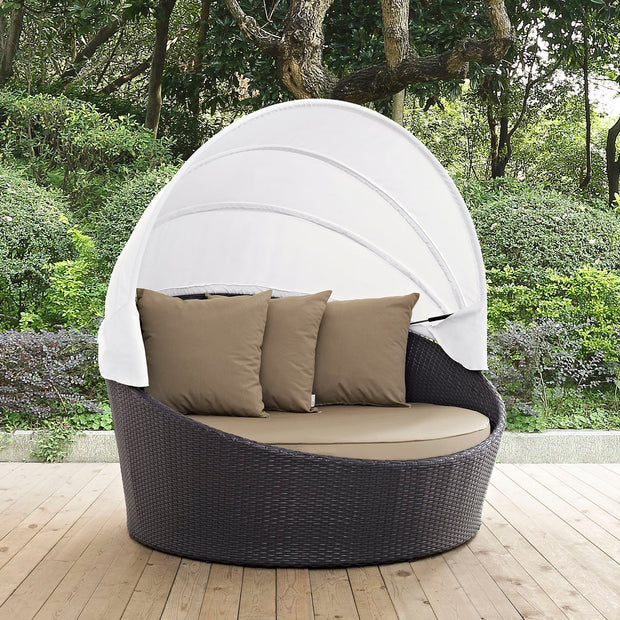 Outdoor Faux Rattan Canopy Daybed