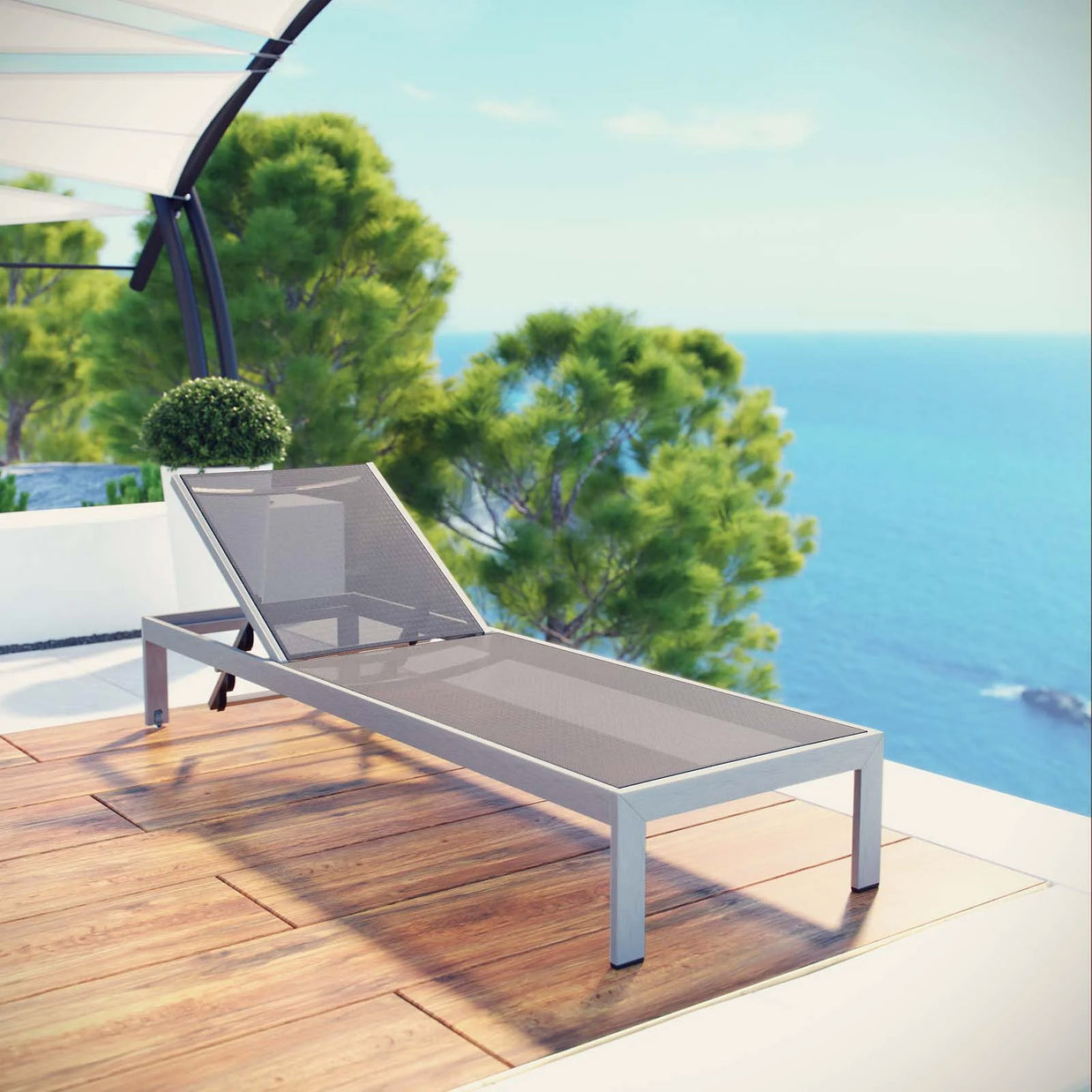 Outdoor Aluminum Mesh Chaise