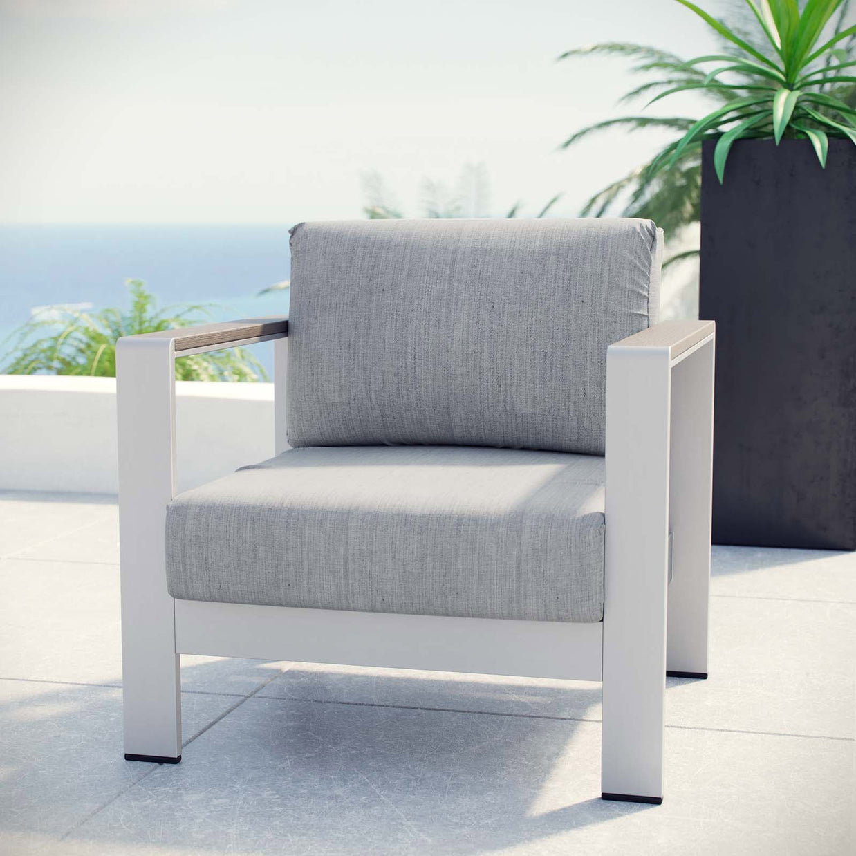 Contemporary Aluminum Outdoor Armchair