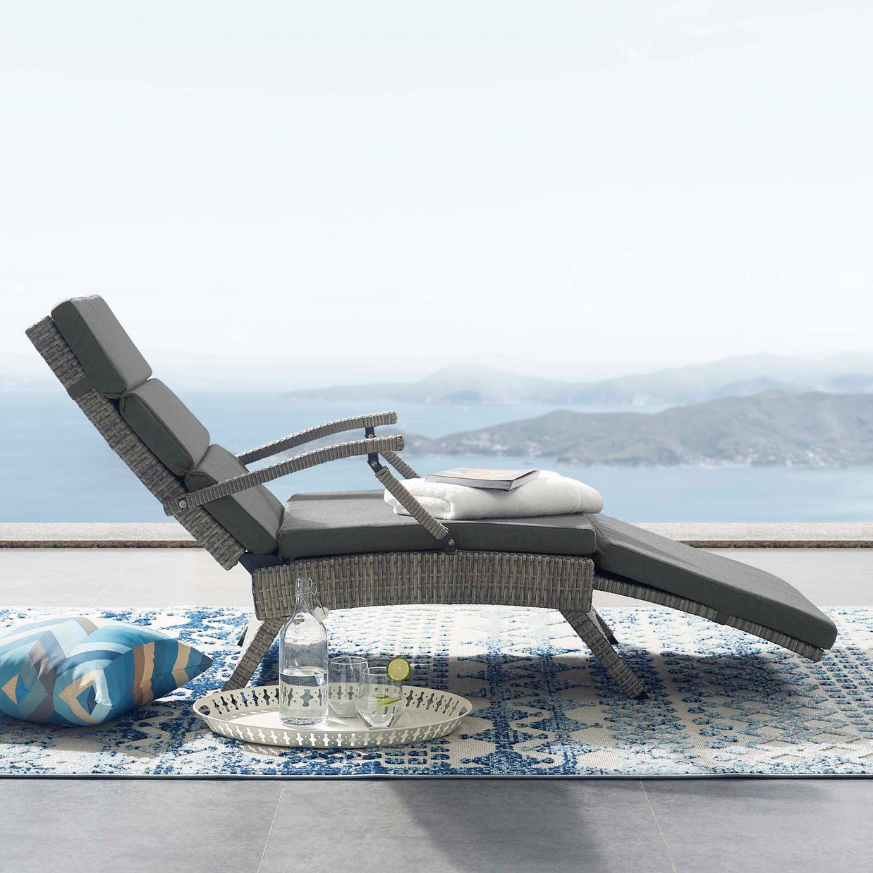 Outdoor Wicker Rattan Chaise