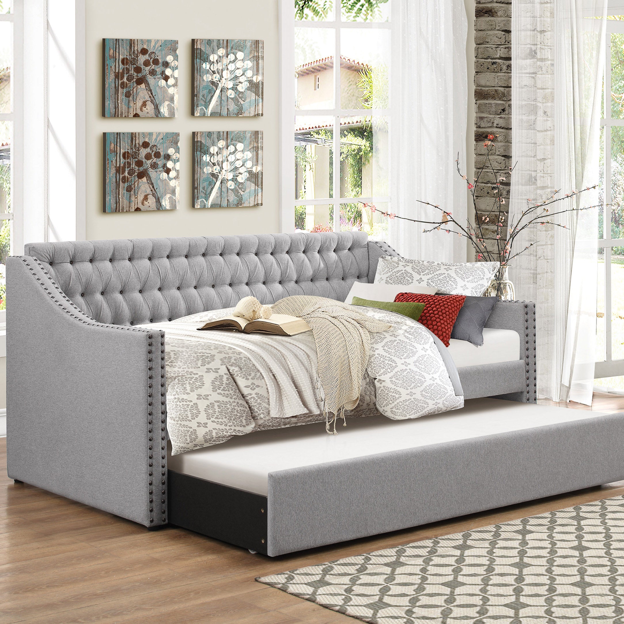 Curved Button Tufted Daybed w/ Trundle