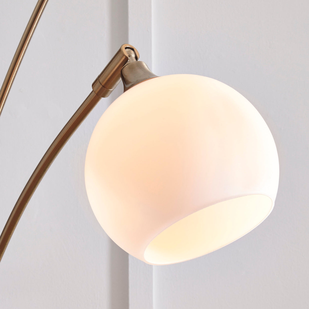 Metal Arc Floor Lamp