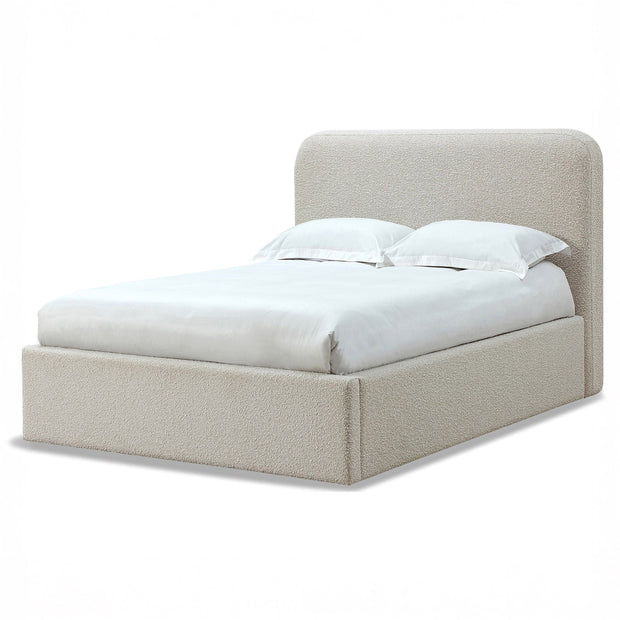 Off-White boucle bed