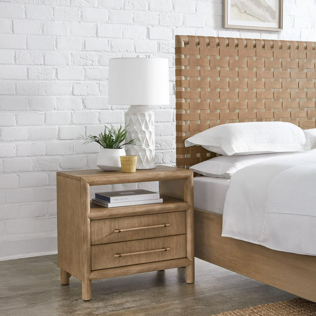 USB-Charging nightstand