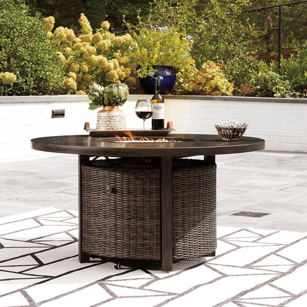 Outdoor Wicker Fire Pit