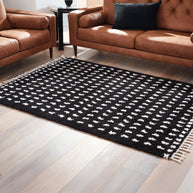 Black & White Shag With Tassel Area Rug