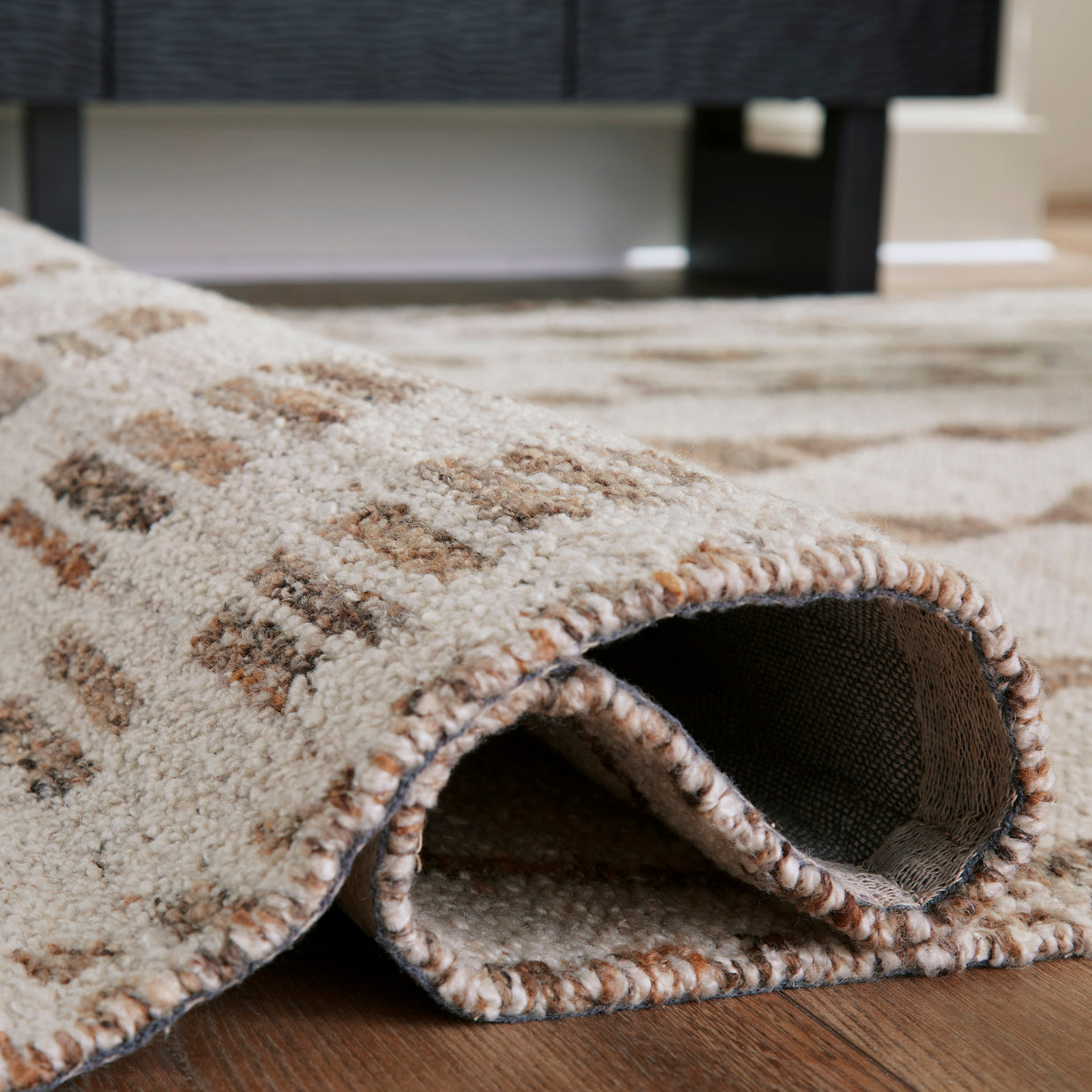 Neutral Geometric Area Rug