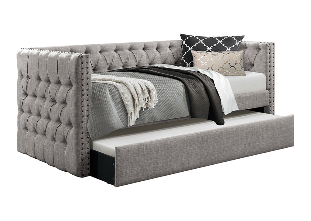 Tufted & Double Nailhead Daybed