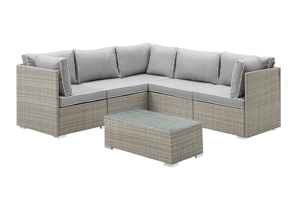 Outdoor Light Gray Faux Rattan Sectional Set in Gray